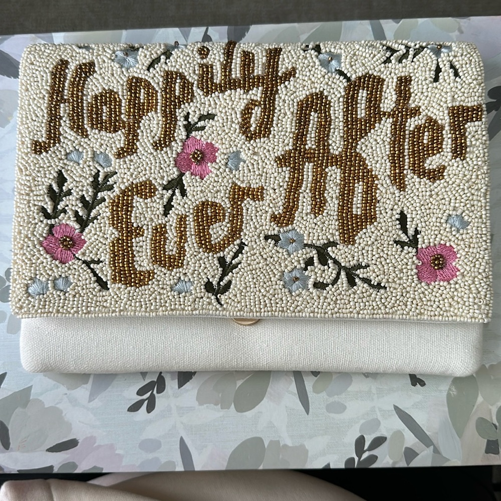 Happily ever after clutch